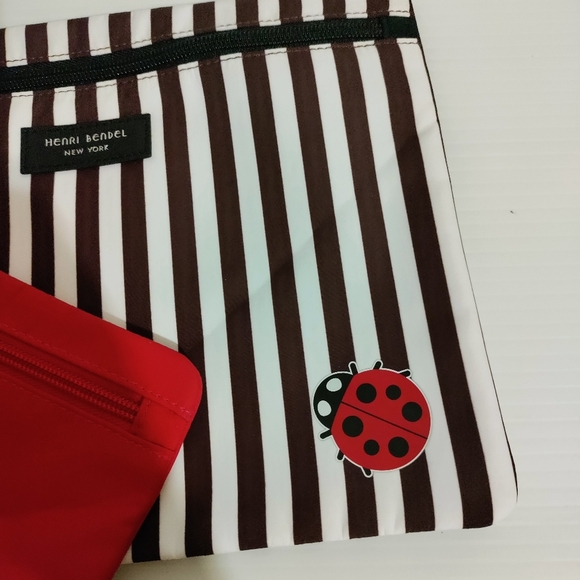 HENRI BENDEL flat Tow Set  Cosmetic Bag New without tags - Picture 5 of 8
